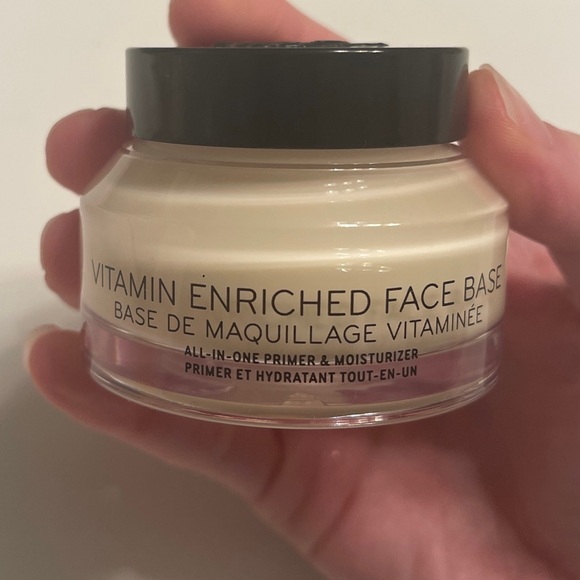 Bobbi brown moisturizer and primer - Picture 3 of 7